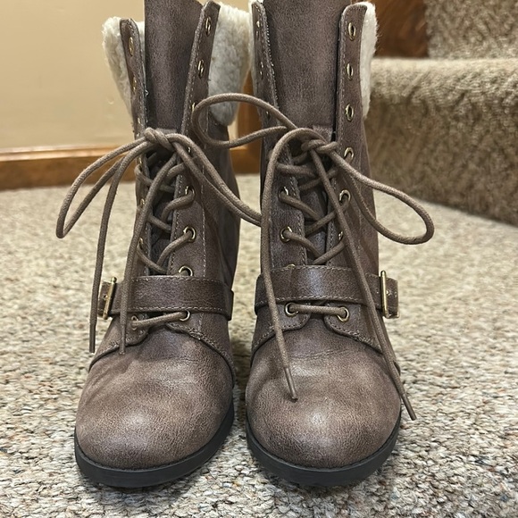 Express Brown and Cream Heeled Boots with Buckle Straps - Picture 2 of 5